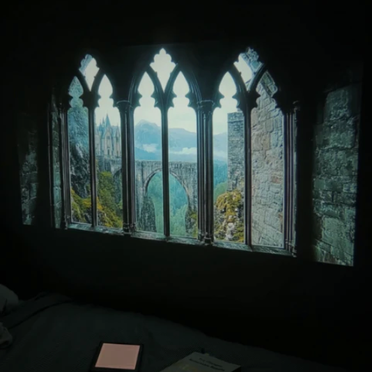 FantasyCast Projector